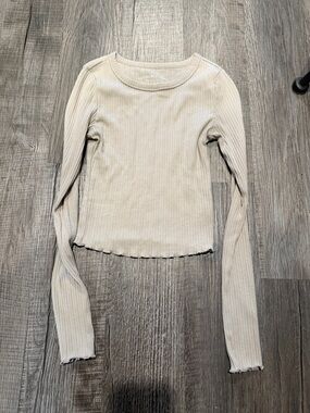 Everly Ribbed Long Sleeve Crop Top in Light Beige